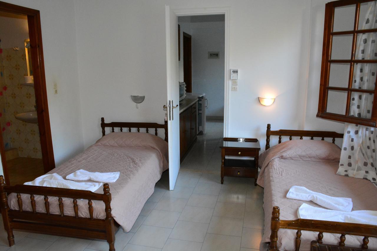 Voula Apartments Agia Marina  Luaran gambar