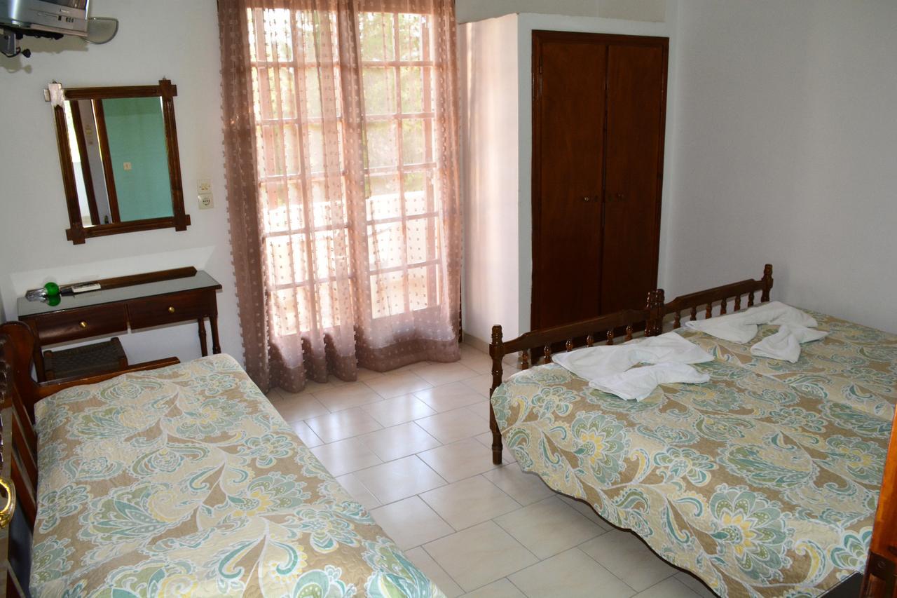 Voula Apartments Agia Marina  Luaran gambar