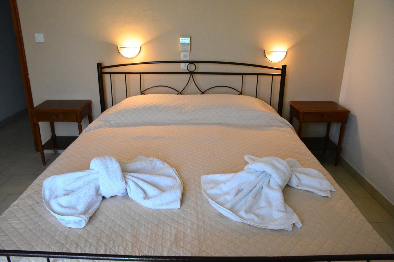 Voula Apartments Agia Marina  Luaran gambar